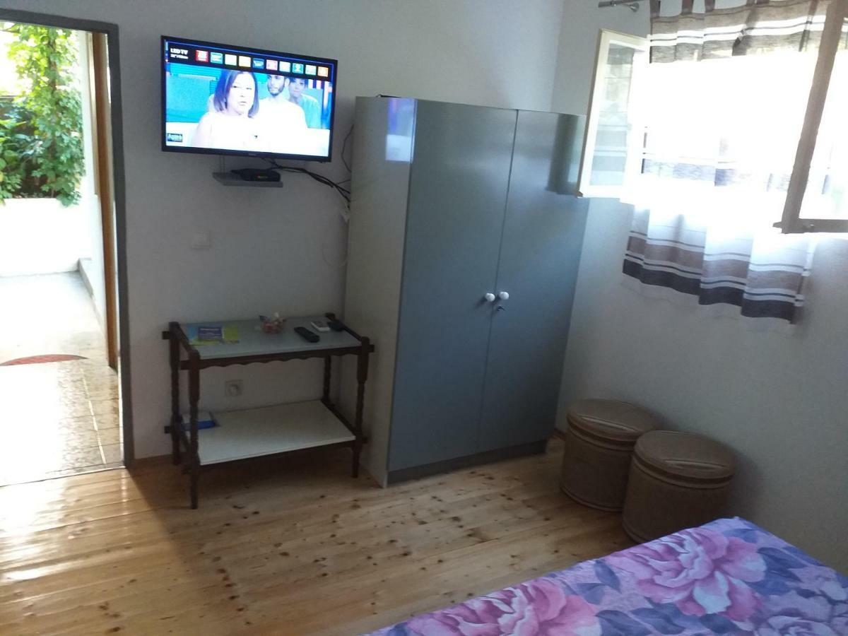 חוואר Apartmani Luna מראה חיצוני תמונה